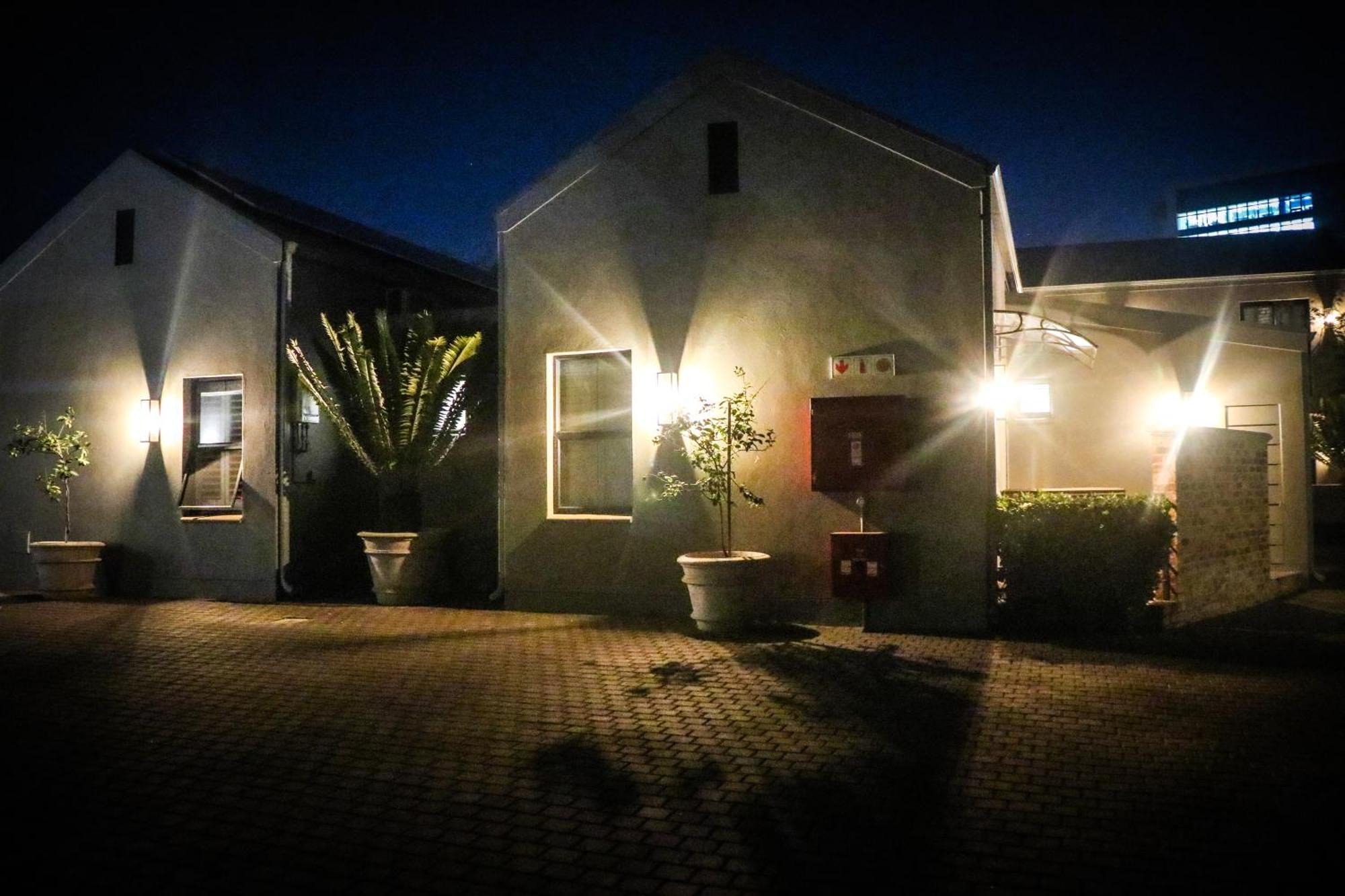 The Wantage Suites Γιοχάνεσμπουργκ Εξωτερικό φωτογραφία